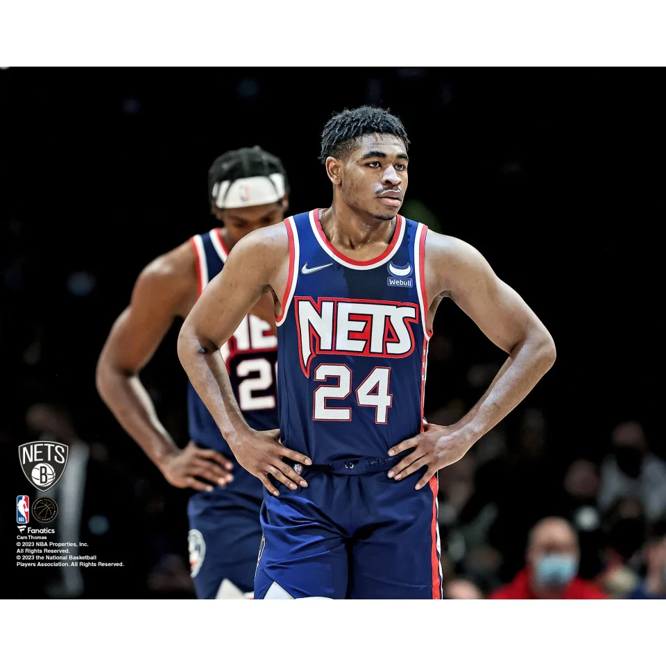 Ceramic Versatile Cam Thomas Brooklyn Nets Unsigned Looking On Photograph