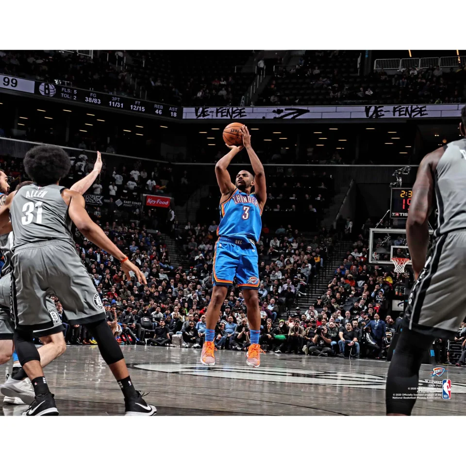 Baking Chris Paul Oklahoma City Thunder Unsigned Shooting vs. Brooklyn Nets Photograph
